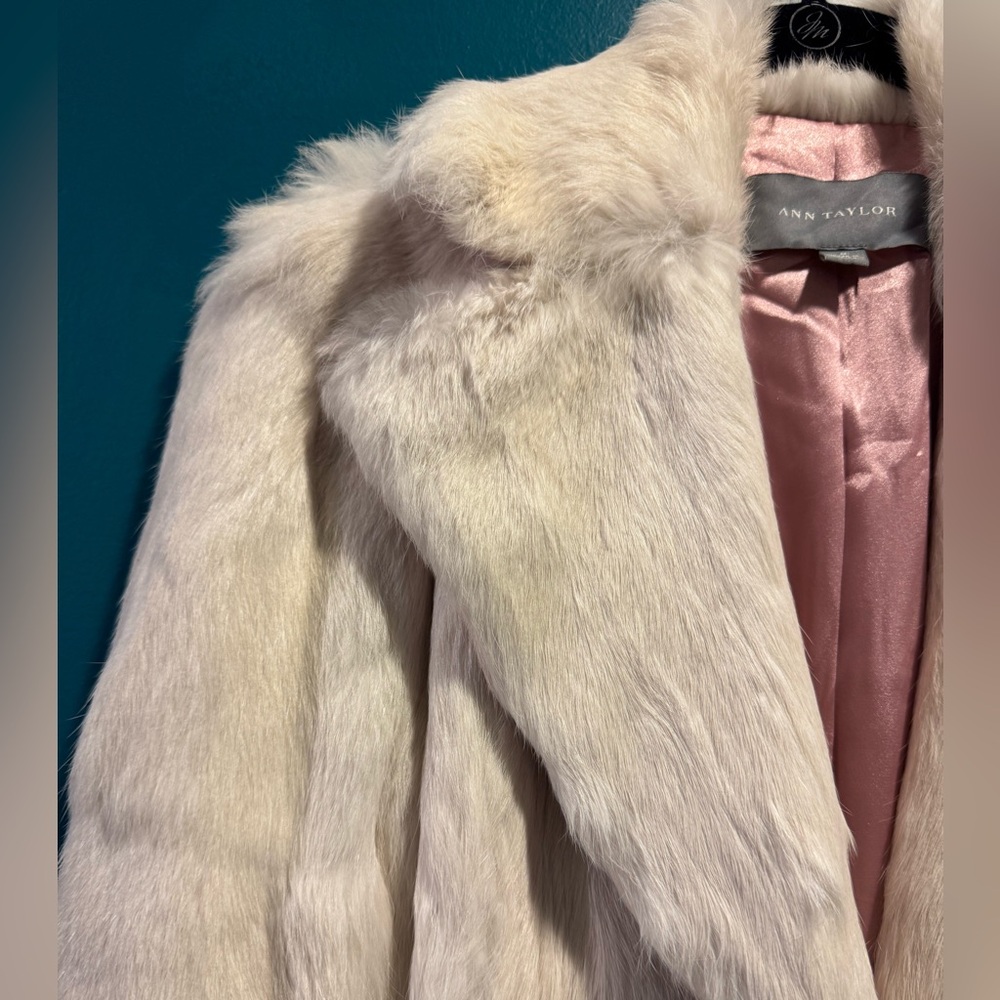 Elegant 100% Rabbit Fur Jacket - Picture 2 of 9
